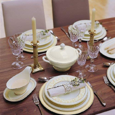 Купить Тарелка Villeroy Boch Ivoire, фарфор Villeroy по цене 6 400 ₽ — Superposudka Тарелка Villeroy Boch Ivoire, фарфор Villeroy, артикул 68